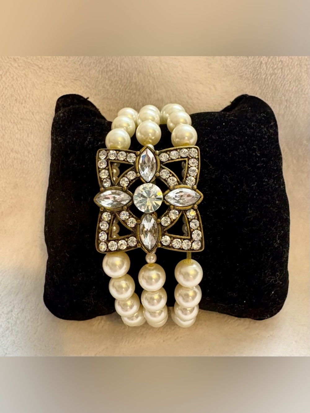 Pearl Triple-Strand Bracelet with Crystal Floral Clasp - White Pearls